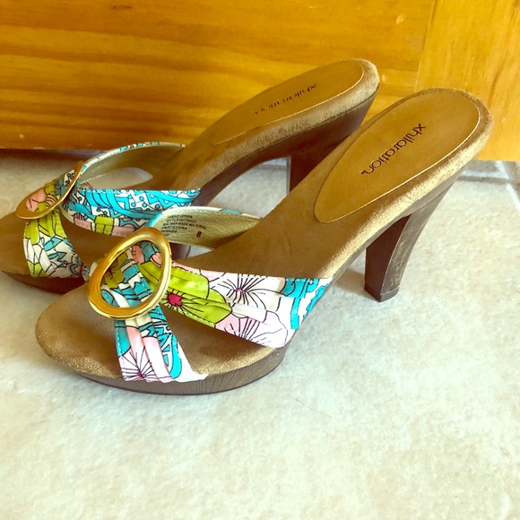 Xhilaration Open Toed Floral Wooden Heel Size 8 - Picture 1 of 3